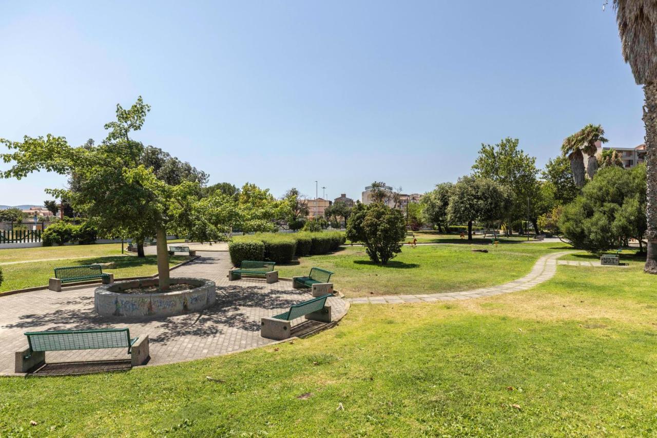 Ice Apartment - Free Wifi Quartu SantʼElena Εξωτερικό φωτογραφία